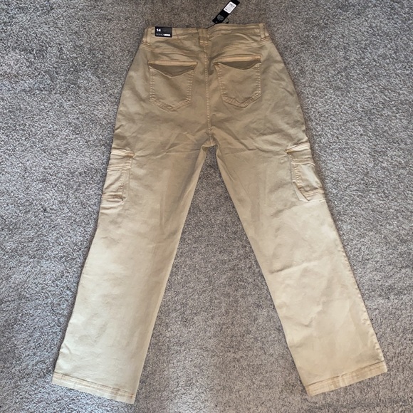 Fashion Nova Cargo Boyfriend Jeans - Picture 6 of 9